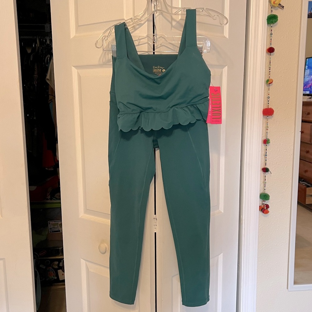 Lilly Pulitzer Active Set